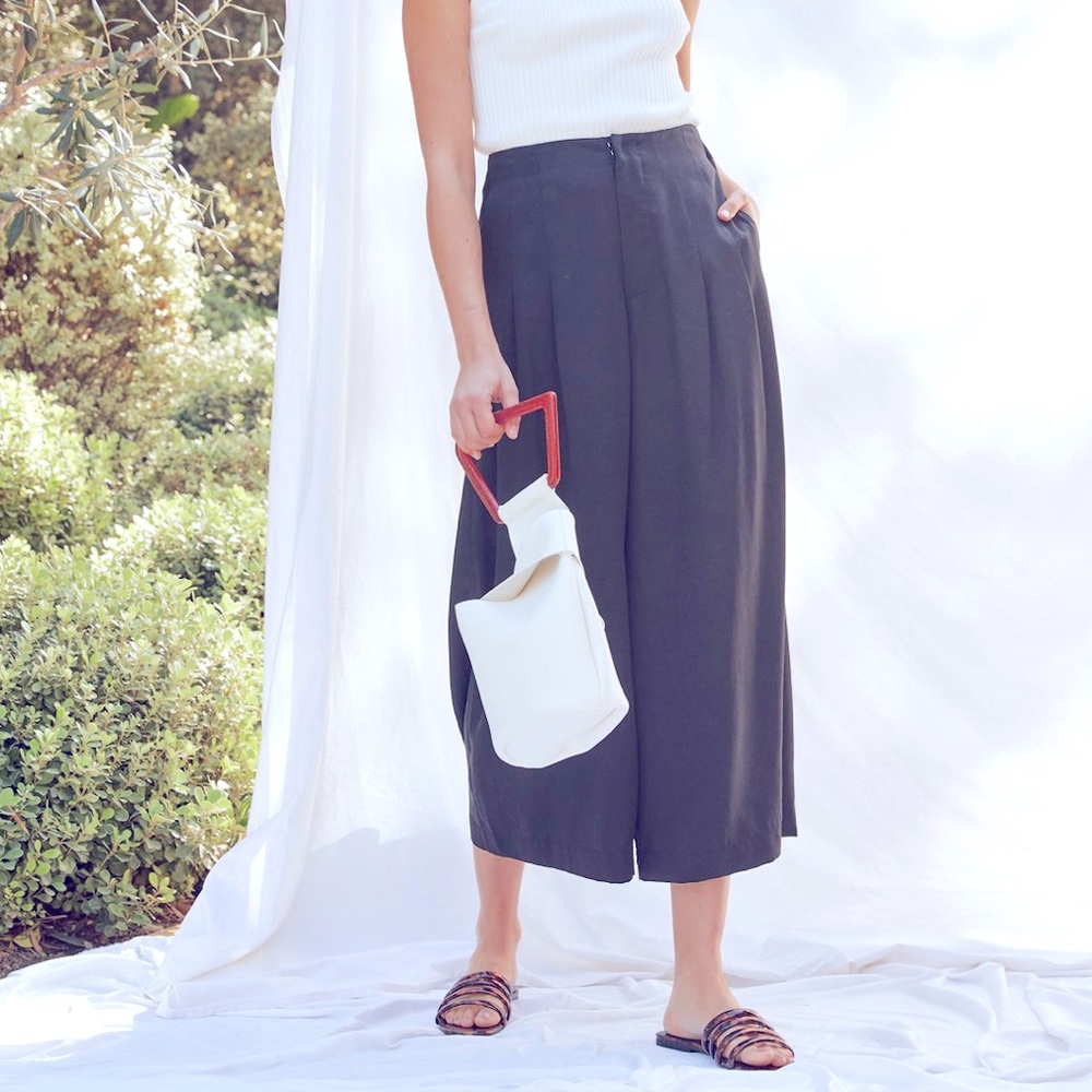 Navy Wide Leg Cropped Pant